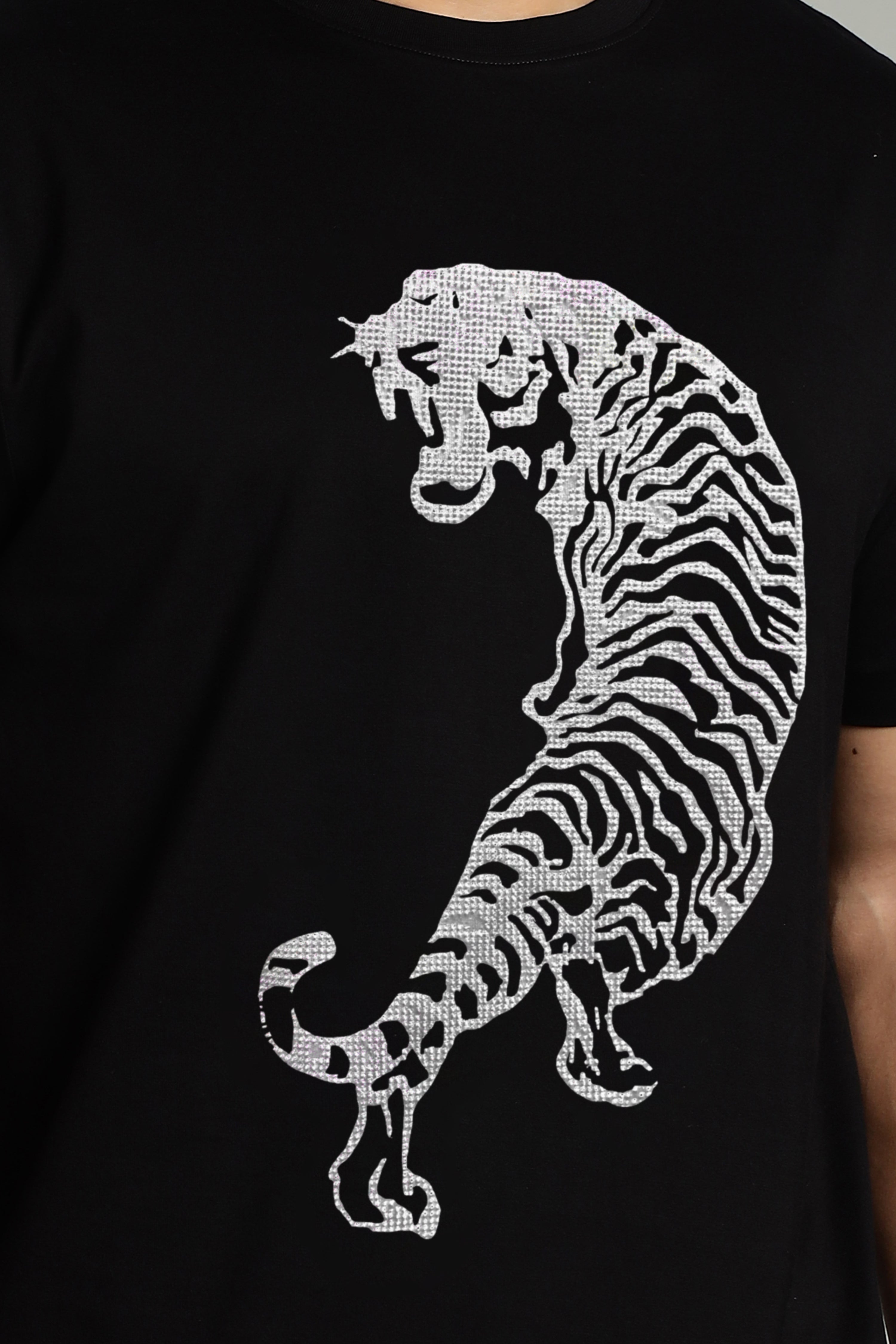 Reflective Tiger Print T-Shirt – Fierce Supima Style